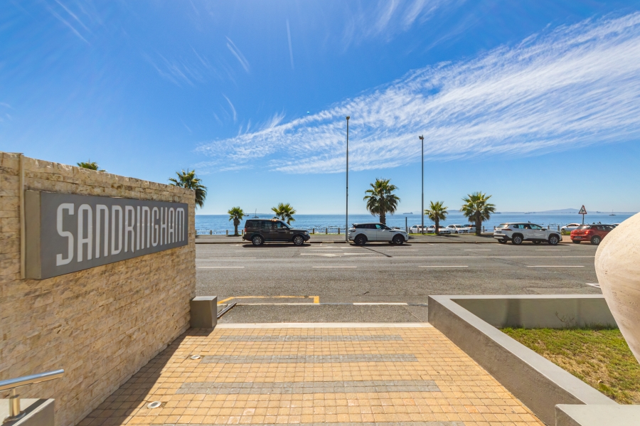 To Let 0 Bedroom Property for Rent in Green Point Western Cape